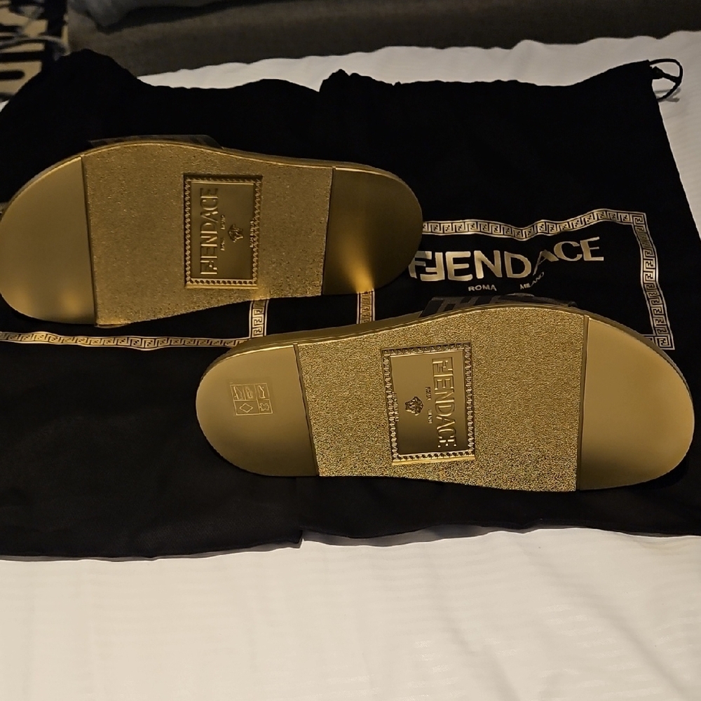 Fendace Fendi Versace Slides Sz 41 NIB - Picture 3 of 3